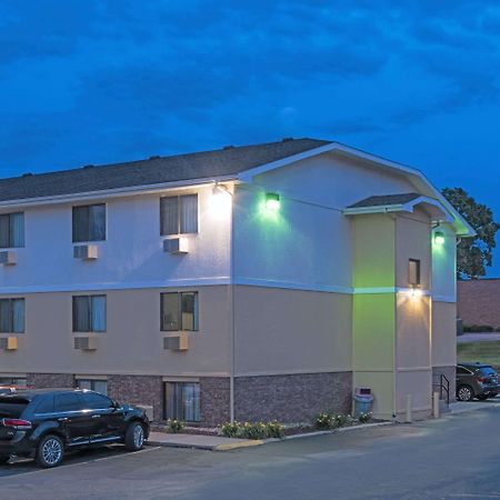 Super 8 By Wyndham Omaha Ne Ξενοδοχείο Εξωτερικό φωτογραφία