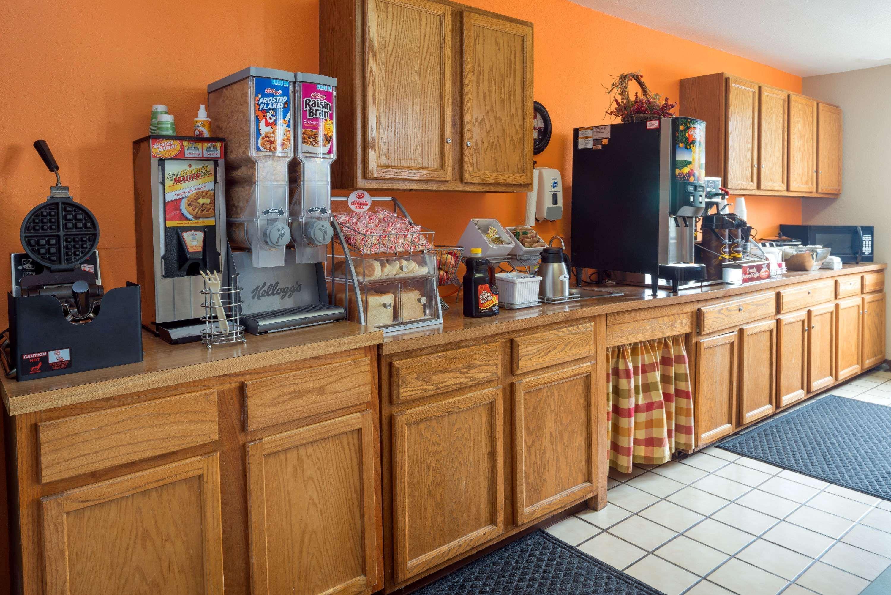 Super 8 By Wyndham Omaha Ne Ξενοδοχείο Εξωτερικό φωτογραφία