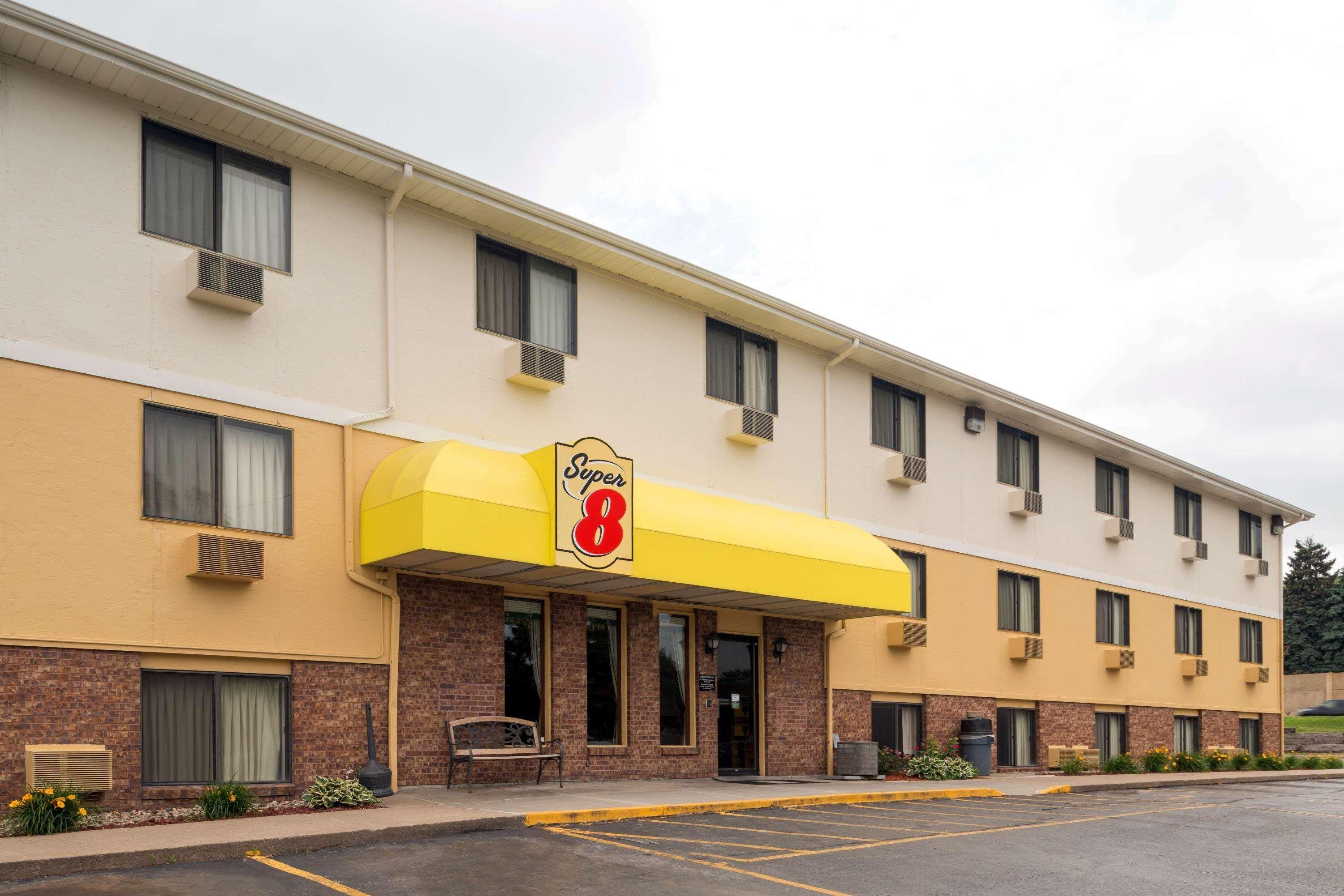 Super 8 By Wyndham Omaha Ne Ξενοδοχείο Εξωτερικό φωτογραφία